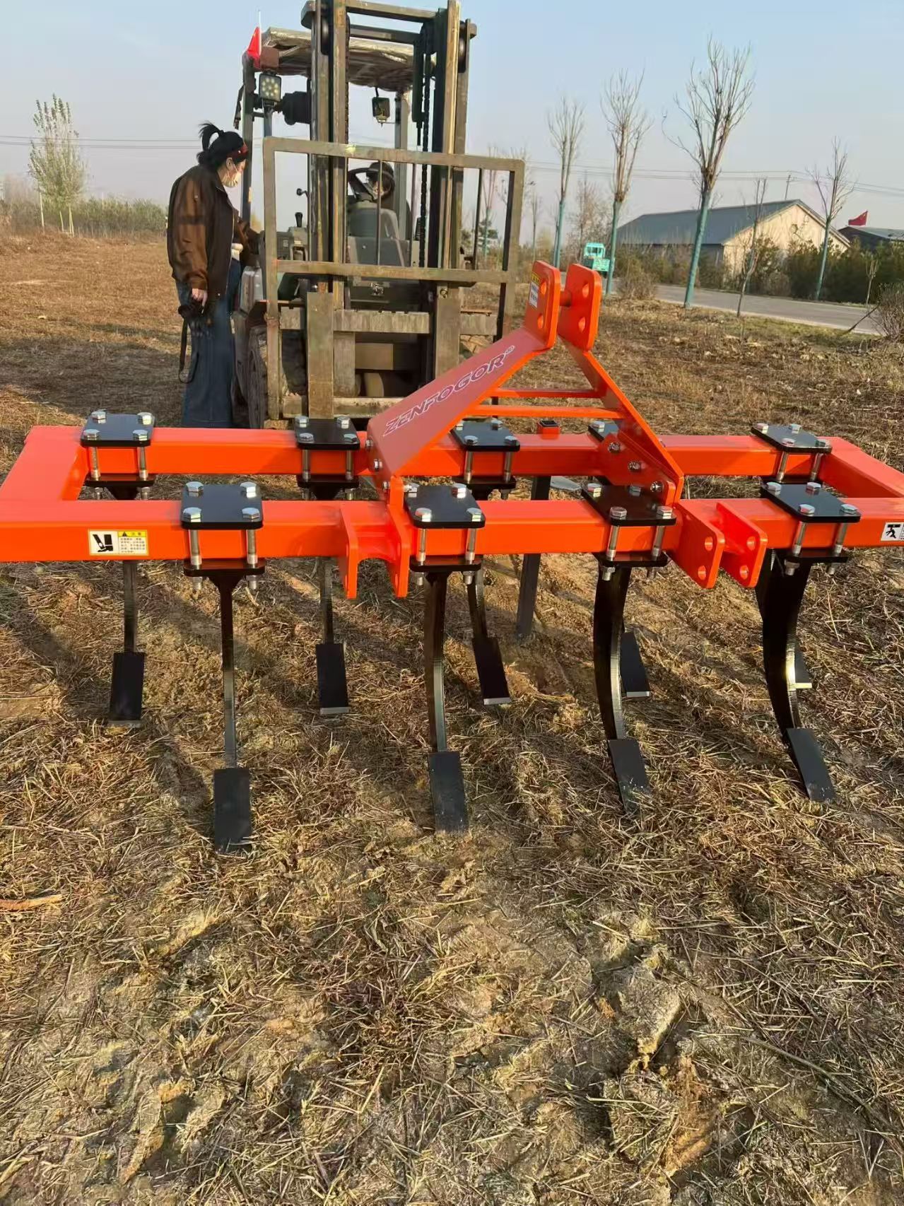 Light-duty subsoiler